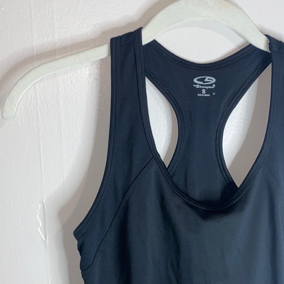 Champion Tops - 🦋Adorable Black Champion tank top with built in bra support!